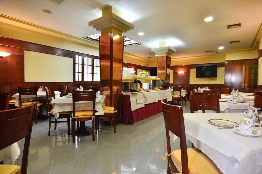 Hotel Jucamar Кангас Екстер'єр фото